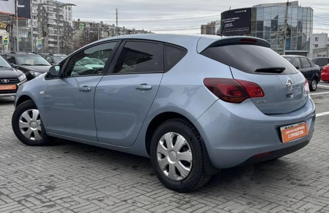 Opel Astra J с пробегом 2012 года, цена 530 000 рублей, 207000 км, хэтчбек, Автокод Объявления