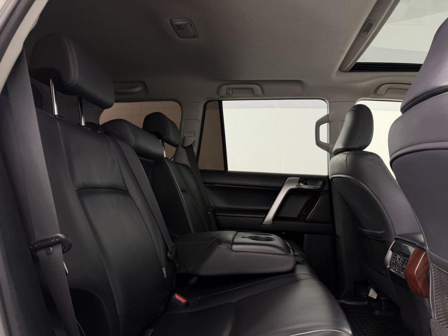 Toyota Land Cruiser Prado 150 Series Рестайлинг 1 Калининград  - изображение 22