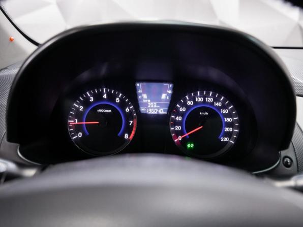 Hyundai Solaris I с пробегом 2014 года, цена 800 000 рублей, 136000 км, седан, Автокод Объявления