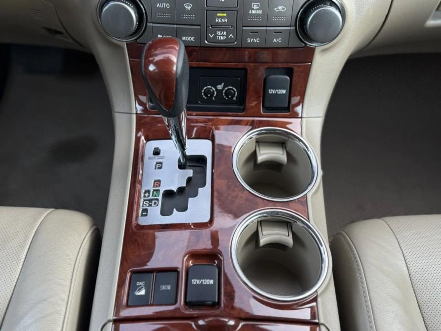 Toyota Highlander II (XU40) Рестайлинг Новосибирск  - изображение 16