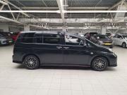 Toyota ISis I Рестайлинг Челябинск  - изображение 32