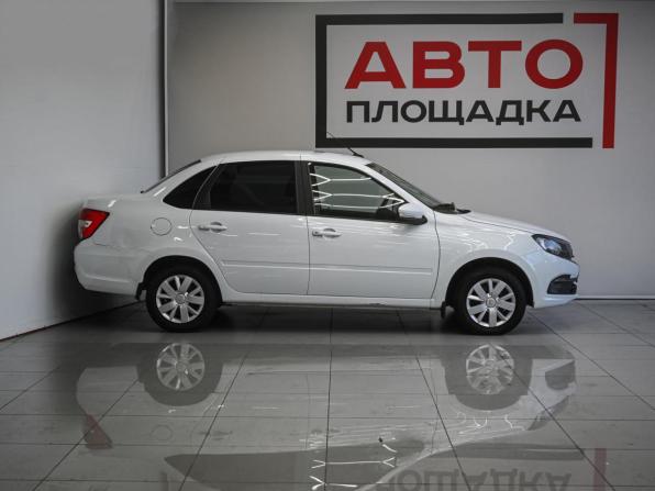 Lada (ВАЗ) Granta I Рестайлинг с пробегом 2023 года, цена 870 000 рублей, 56760 км, седан, Автокод Объявления