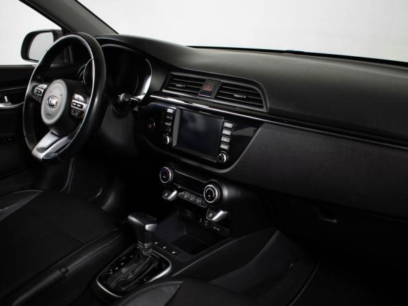 Kia Rio IV с пробегом 2018 года, цена 1 460 000 рублей, 97802 км, хэтчбек, Автокод Объявления