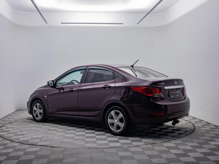Hyundai Solaris I Москва  - изображение 8