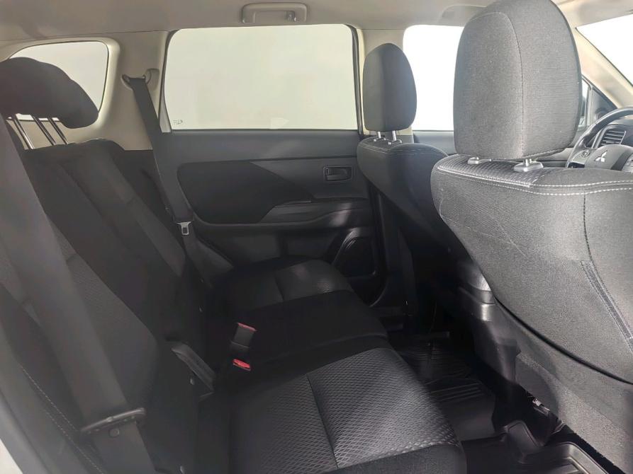 Mitsubishi Outlander III Рестайлинг 2 Санкт-Петербург  - изображение 23