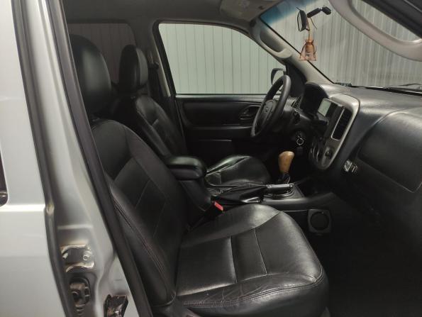 Ford Maverick III с пробегом 2005 года, цена 550 000 рублей, 320790 км, внедорожник, Автокод Объявления