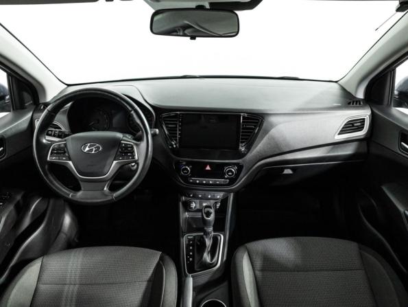 Hyundai Solaris II с пробегом 2019 года, цена 1 349 777 рублей, 115000 км, седан, Автокод Объявления