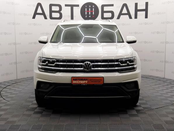 Volkswagen Teramont I с пробегом 2018 года, цена 3 290 000 рублей, 165565 км, внедорожник, Автокод Объявления