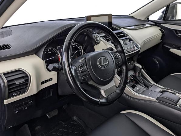 Lexus NX I Рестайлинг с пробегом 2021 года, цена 4 100 000 рублей, 44045 км, внедорожник, Автокод Объявления
