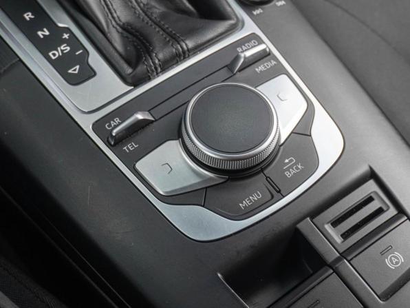 Audi A3 III (8V) Рестайлинг с пробегом 2017 года, цена 2 099 000 рублей, 114243 км, седан, Автокод Объявления