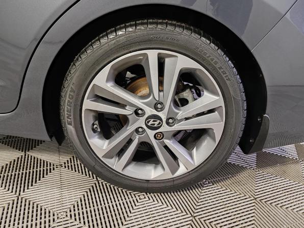 Hyundai Elantra VI (AD) с пробегом 2016 года, цена 1 179 000 рублей, 180619 км, седан, Автокод Объявления