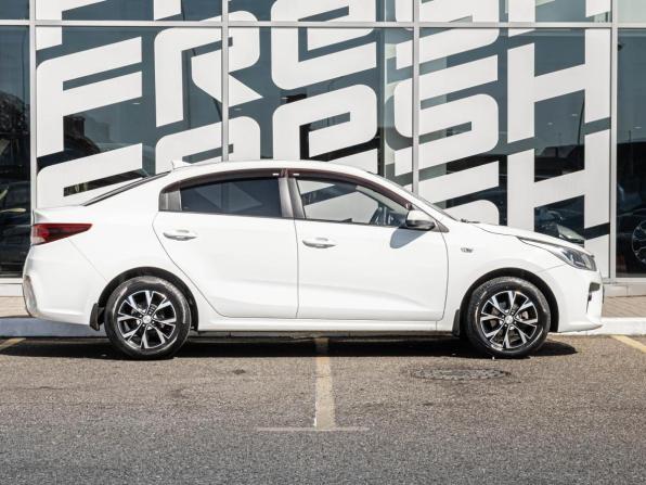 Kia Rio IV с пробегом 2017 года, цена 1 298 000 рублей, 110159 км, седан, Автокод Объявления