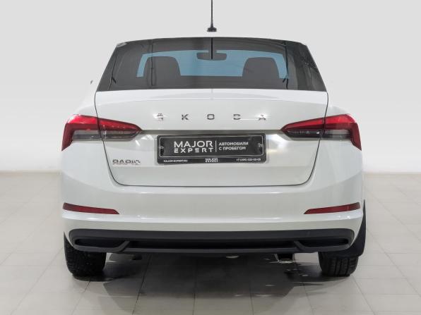 Skoda Rapid II с пробегом 2021 года, цена 1 070 000 рублей, 139828 км, лифтбек, Автокод Объявления