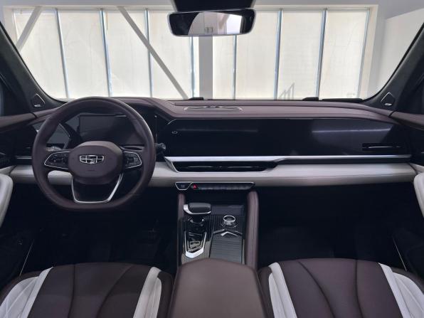 Geely Monjaro I с пробегом 2023 года, цена 3 295 000 рублей, 49905 км, внедорожник, Автокод Объявления