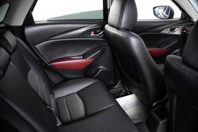 Mazda CX-3 I с пробегом 2015 года, цена 1 499 000 рублей, 136200 км, внедорожник, Автокод Объявления