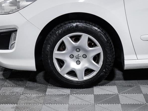 Peugeot 308 I Рестайлинг с пробегом 2011 года, цена 400 000 рублей, 268247 км, хэтчбек, Автокод Объявления