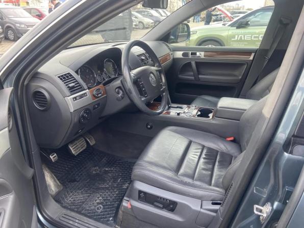 Volkswagen Touareg I Рестайлинг с пробегом 2008 года, цена 1 045 000 рублей, 269436 км, внедорожник, Автокод Объявления