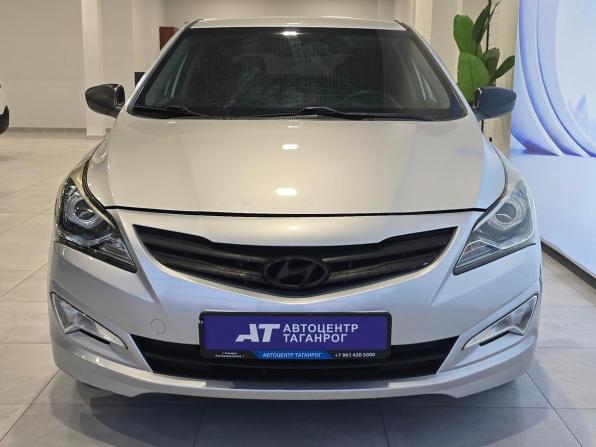 Hyundai Solaris I Рестайлинг с пробегом 2015 года, цена 999 000 рублей, 112000 км, хэтчбек, Автокод Объявления