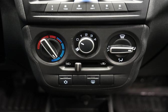 Lada (ВАЗ) Granta I Рестайлинг с пробегом 2019 года, цена 740 000 рублей, 45000 км, универсал, Автокод Объявления