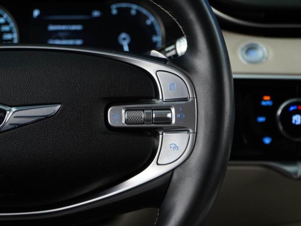 Genesis GV70 I с пробегом 2021 года, цена 4 708 055 рублей, 76965 км, внедорожник, Автокод Объявления