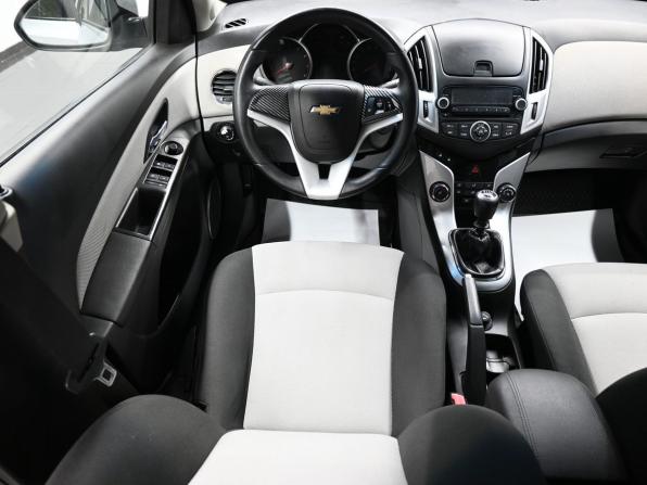 Chevrolet Cruze I Рестайлинг с пробегом 2013 года, цена 1 065 000 рублей, 159805 км, универсал, Автокод Объявления