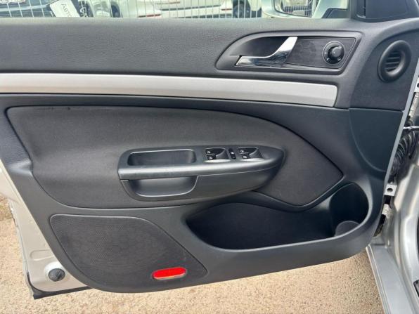Skoda Octavia II (A5) Рестайлинг с пробегом 2012 года, цена 702 500 рублей, 207000 км, лифтбек, Автокод Объявления