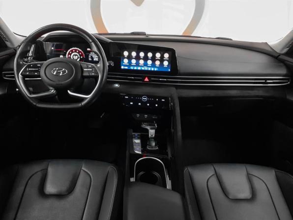 Hyundai Elantra VII (CN7) с пробегом 2021 года, цена 1 995 000 рублей, 34000 км, седан, Автокод Объявления