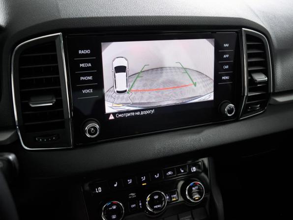 Skoda Karoq I с пробегом 2021 года, цена 2 370 000 рублей, 95657 км, внедорожник, Автокод Объявления