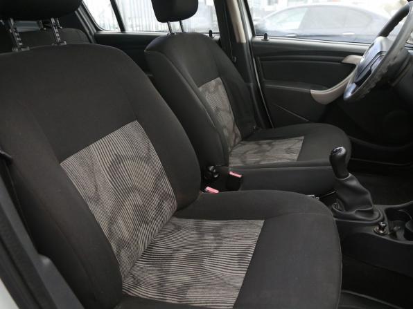 Dacia Sandero I с пробегом 2009 года, цена 357 000 рублей, 260600 км, хэтчбек, Автокод Объявления