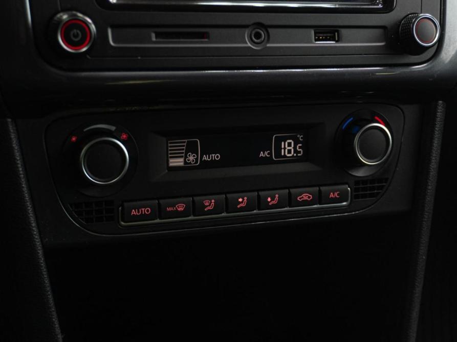 Volkswagen Polo V Рестайлинг Тюмень  - изображение 12