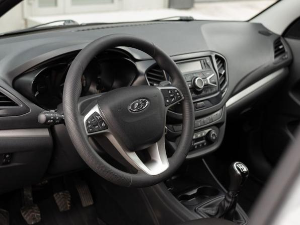 Lada (ВАЗ) Vesta I с пробегом 2019 года, цена 870 000 рублей, 102380 км, универсал, Автокод Объявления