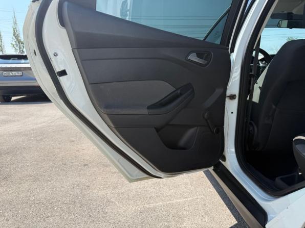 Ford Focus III с пробегом 2012 года, цена 689 000 рублей, 133190 км, хэтчбек, Автокод Объявления