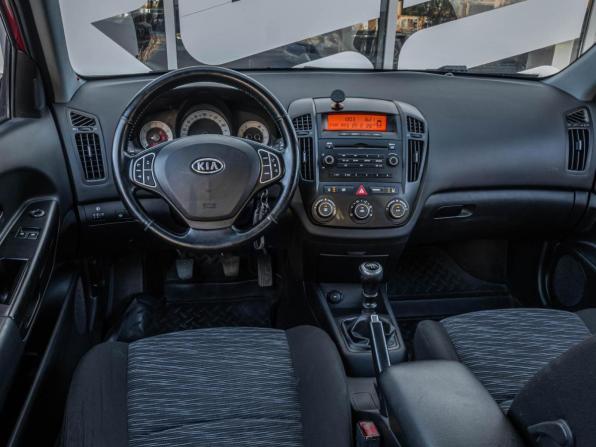 Kia Ceed I с пробегом 2008 года, цена 520 000 рублей, 341067 км, хэтчбек, Автокод Объявления