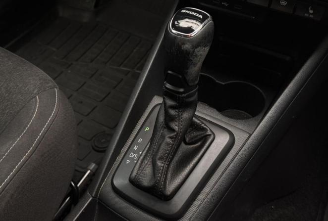 Skoda Rapid I Рестайлинг с пробегом 2020 года, цена 1 590 000 рублей, 98765 км, лифтбек, Автокод Объявления