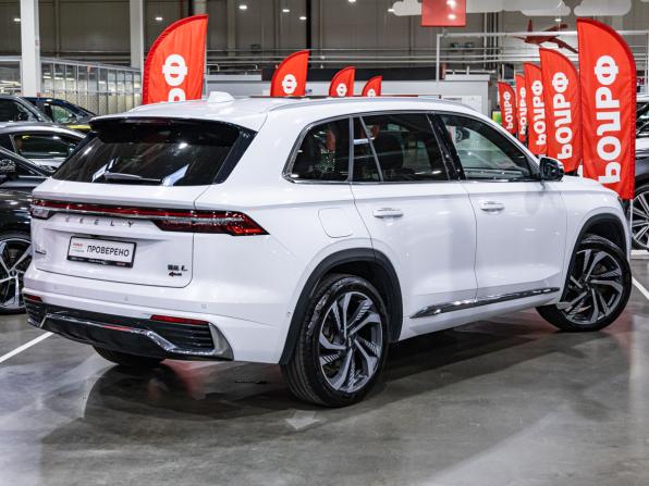 Geely Monjaro I с пробегом 2023 года, цена 3 249 585 рублей, 34445 км, внедорожник, Автокод Объявления