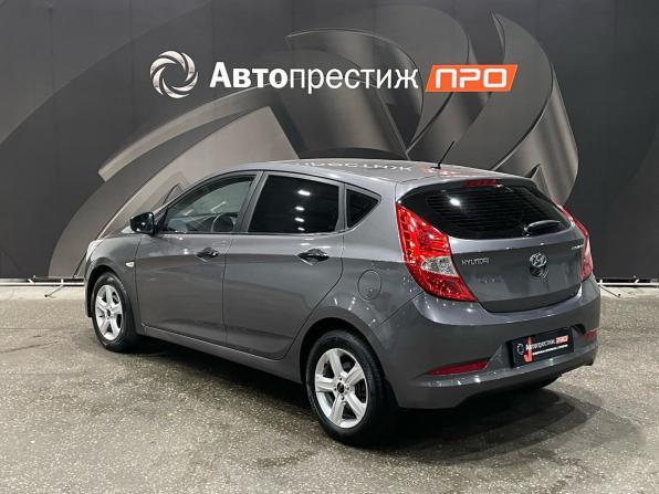 Hyundai Solaris I Рестайлинг с пробегом 2015 года, цена 890 000 рублей, 178380 км, хэтчбек, Автокод Объявления