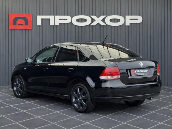 Volkswagen Polo V с пробегом 2014 года, цена 957 000 рублей, 268000 км, седан, Автокод Объявления