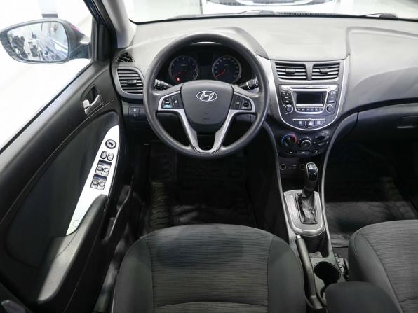 Hyundai Solaris I Рестайлинг с пробегом 2016 года, цена 1 079 900 рублей, 144752 км, седан, Автокод Объявления