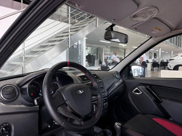 Lada (ВАЗ) Granta I Рестайлинг с пробегом 2024 года, цена 1 199 900 рублей, 10000 км, лифтбек, Автокод Объявления
