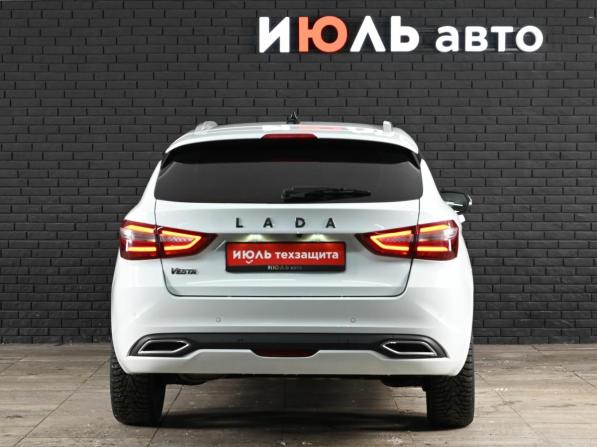 Lada (ВАЗ) Vesta I Рестайлинг (NG) с пробегом 2024 года, цена 1 295 000 рублей, 63051 км, универсал, Автокод Объявления