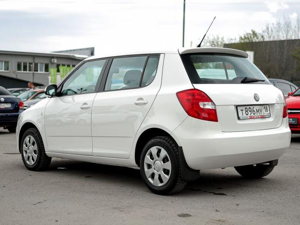 Skoda Fabia II Рестайлинг с пробегом 2011 года, цена 599 000 рублей, 179311 км, хэтчбек, Автокод Объявления