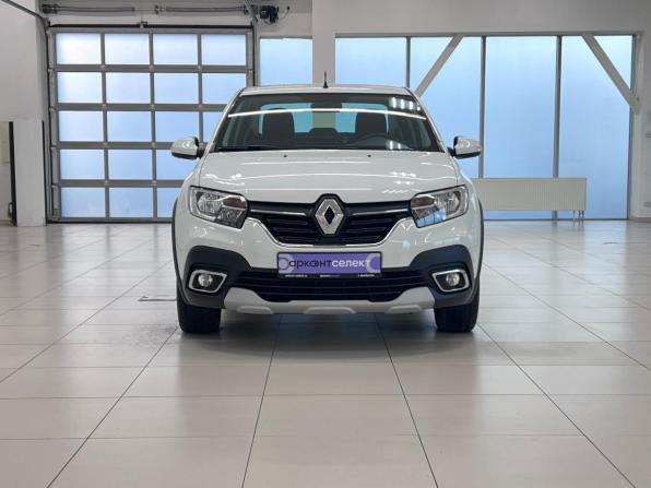 Renault Logan II Рестайлинг с пробегом 2021 года, цена 1 290 000 рублей, 47851 км, седан, Автокод Объявления