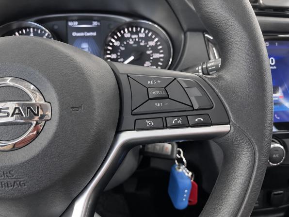 Nissan Rogue II Рестайлинг с пробегом 2016 года, цена 1 790 000 рублей, 173484 км, внедорожник, Автокод Объявления