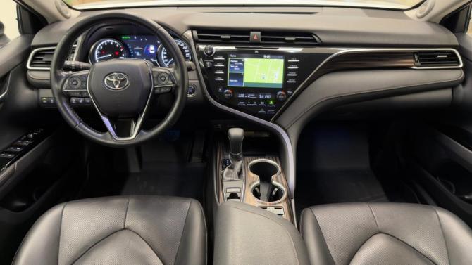 Toyota Camry VIII (XV70) с пробегом 2019 года, цена 2 800 000 рублей, 105100 км, седан, Автокод Объявления