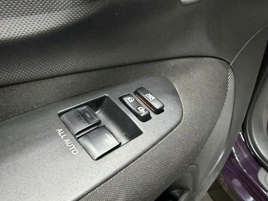 Toyota Auris I Рестайлинг Красноярск  - изображение 13
