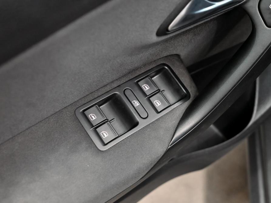 Volkswagen Polo V Екатеринбург  - изображение 14
