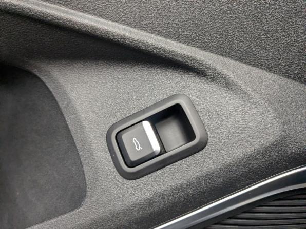 Geely Monjaro I с пробегом 2023 года, цена 2 880 000 рублей, 87630 км, внедорожник, Автокод Объявления