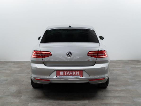 Volkswagen Passat B8 с пробегом 2016 года, цена 1 990 000 рублей, 67150 км, седан, Автокод Объявления