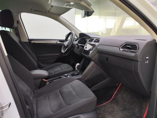 Volkswagen Tiguan II Рестайлинг с пробегом 2021 года, цена 3 399 000 рублей, 108000 км, внедорожник, Автокод Объявления