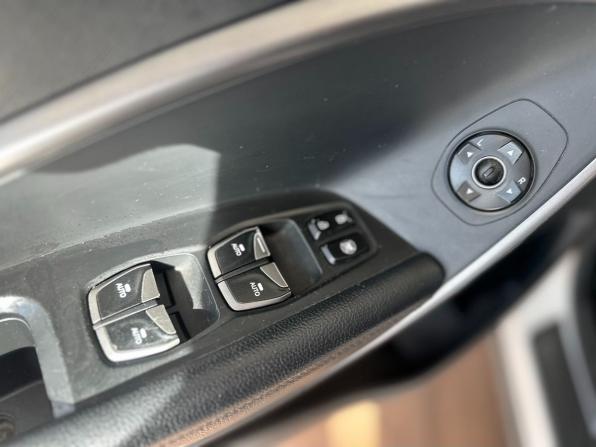 Hyundai Santa Fe III с пробегом 2013 года, цена 1 570 000 рублей, 224314 км, внедорожник, Автокод Объявления